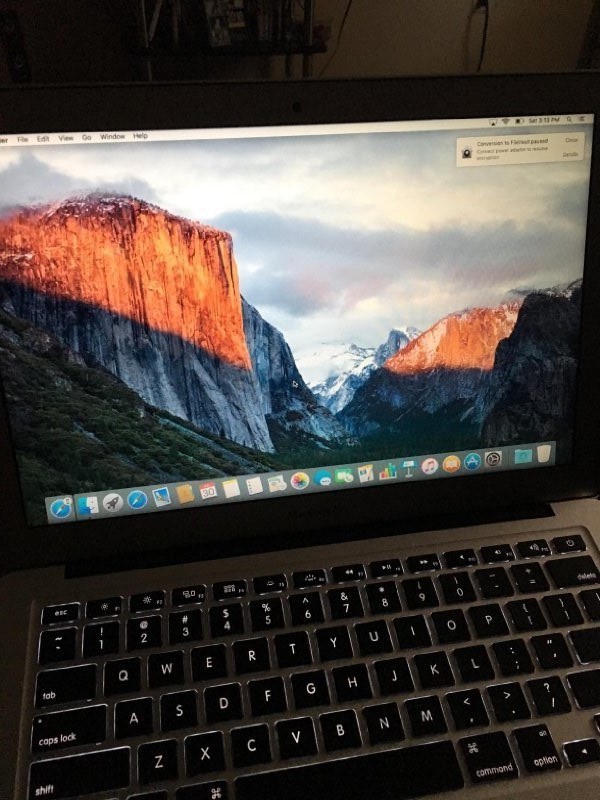 Apple Laptop MacBook Air MMGF2LLA 13.3-Inch Specs